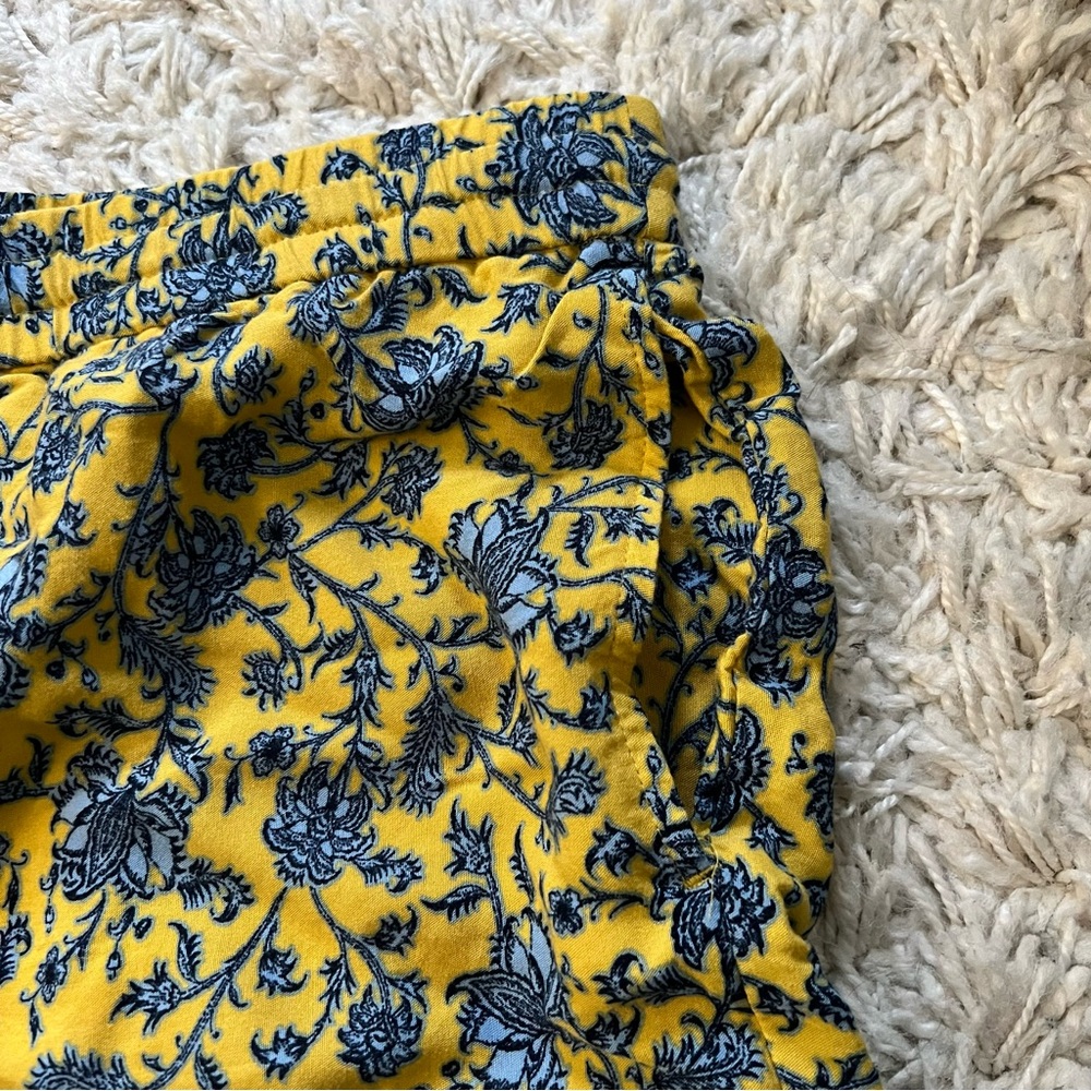 J Jill Yellow Floral Soft Shorts - Picture 6 of 8
